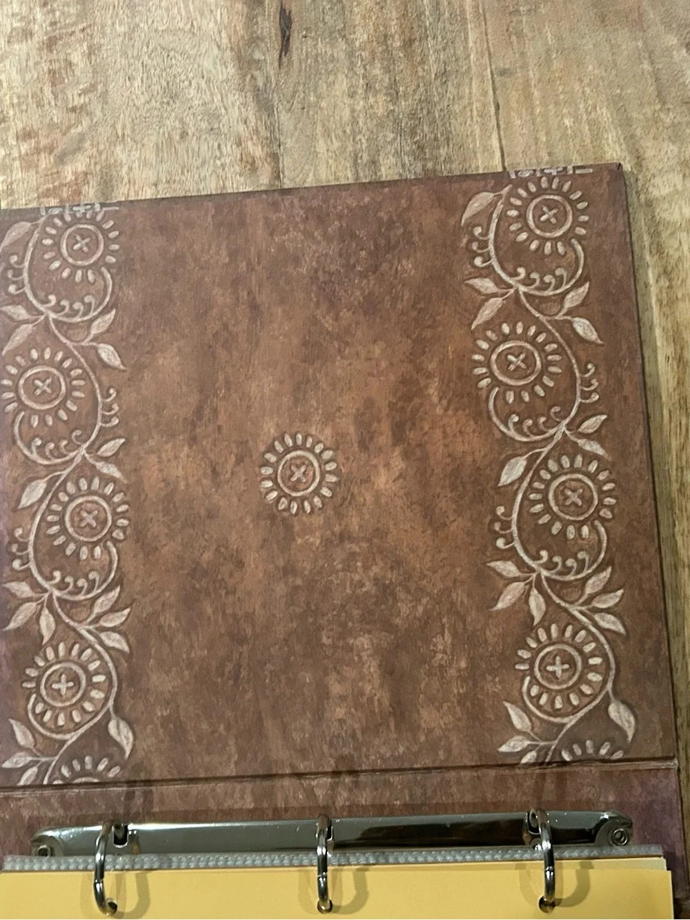 ROOSTER THEMED THREE RING RECIPE CARD BINDER/ORGANIZER